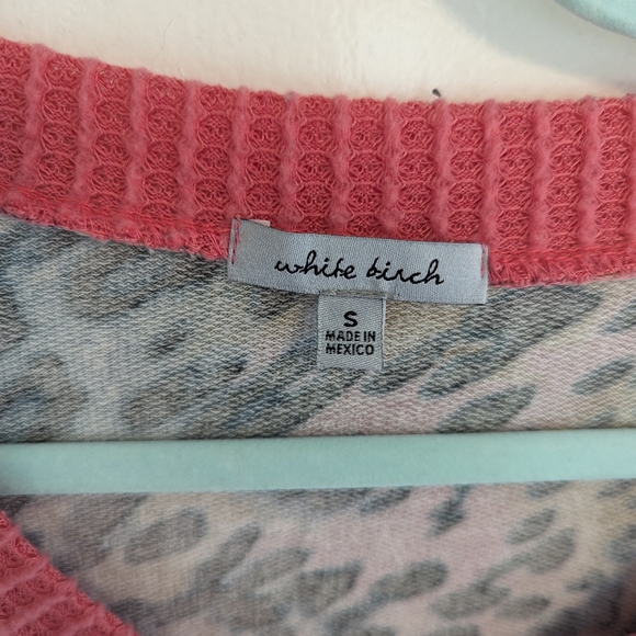 White birch leopard multicolor top, small - Picture 4 of 5